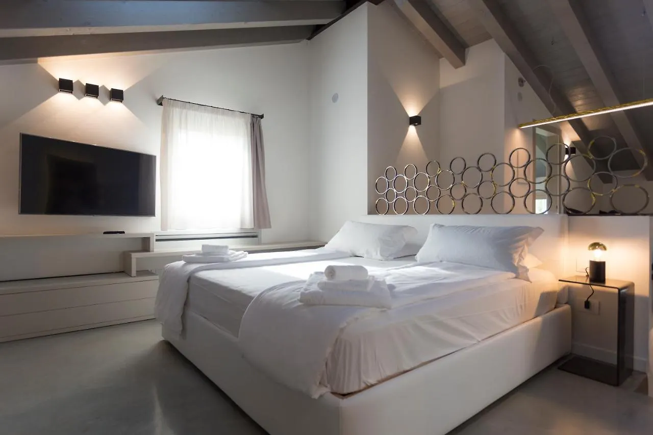 Lantgård Agriturismo Redo Ponti sul Mincio Italien